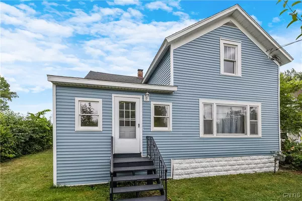 East Syracuse, NY 13057,201 W 2nd ST