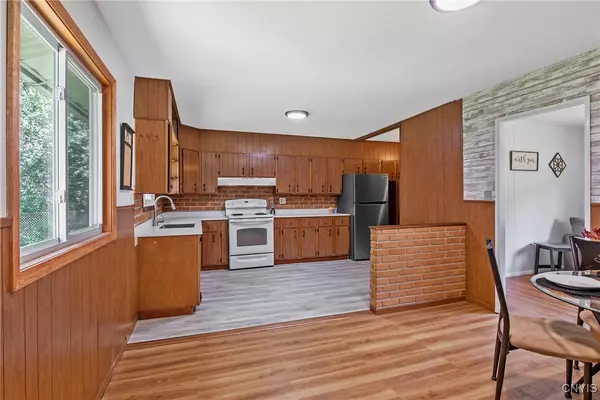 Camillus, NY 13031,116 Barclay RD