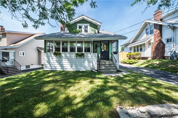 Syracuse, NY 13206,223 Milford DR W