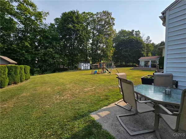 Auburn, NY 13021,3597 Koenig Point DR