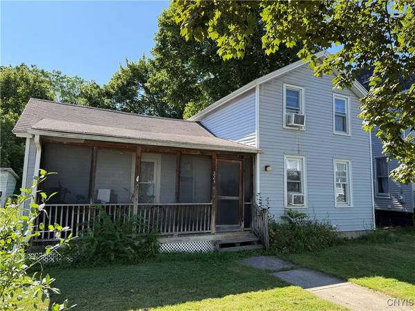221 Janet ST, Auburn, NY 13021