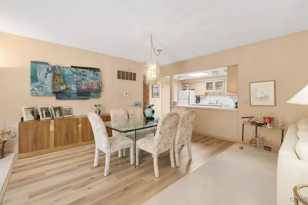 Fayetteville, NY 13066,11 The Orch