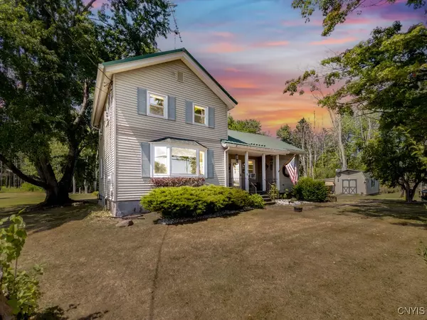 East Syracuse, NY 13057,6935 Schepps Corners RD