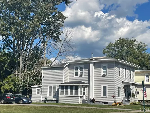 429 Sconondoa ST, Oneida, NY 13421