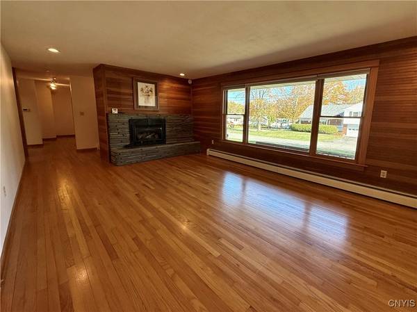 Whitesboro, NY 13492,3 Whistler RD