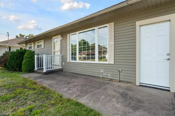 Rome, NY 13440,8089 Russell AVE