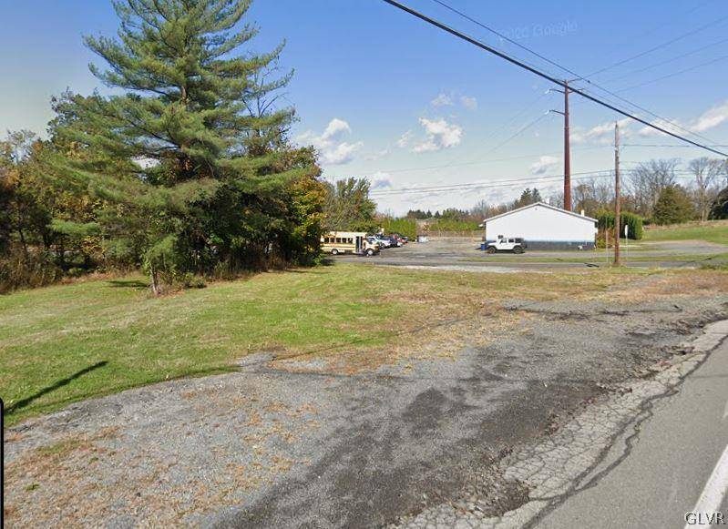 4302 Chestnut ST, Upper Milford Twp, PA 18049