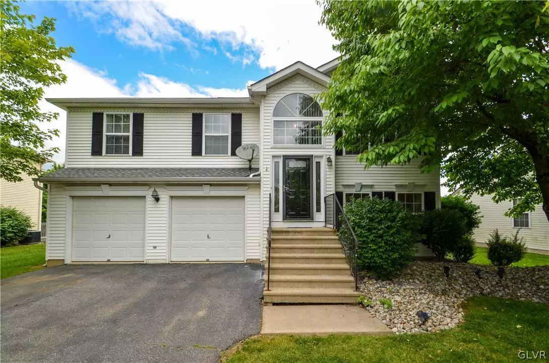 Hanover Twp, PA 18017,4040 Maria LN