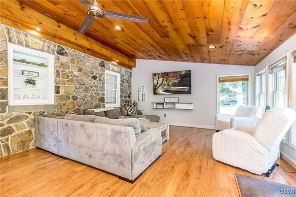 Upper Saucon Twp, PA 18036,5761 Blue Church RD