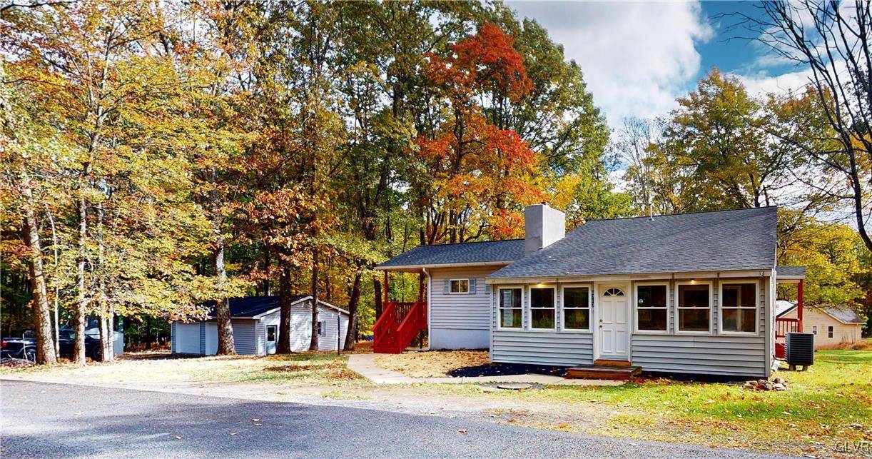 8713 Lincoln Green DR,  Polk Twp,  PA 18058