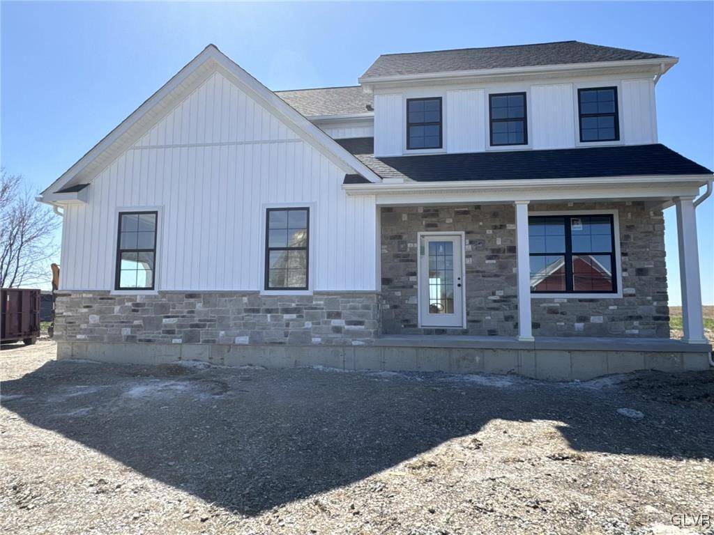 3133 SEEMSVILLE RD, Allen Twp, PA 18067