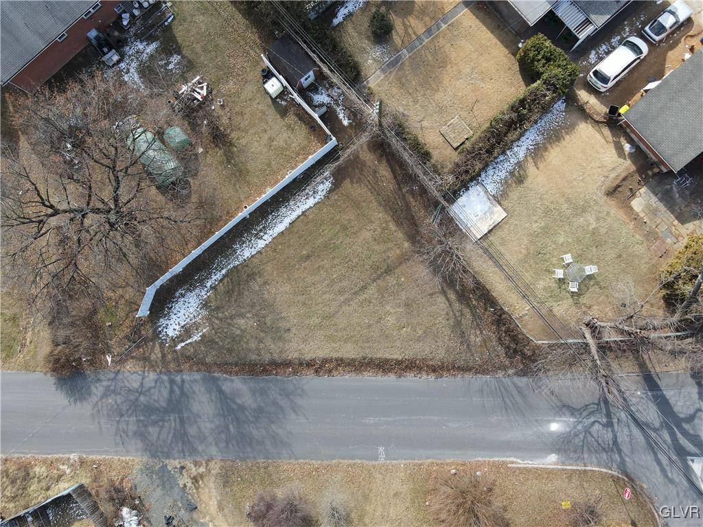 1424 Mauch Chunk RD, Allentown City, PA 18102