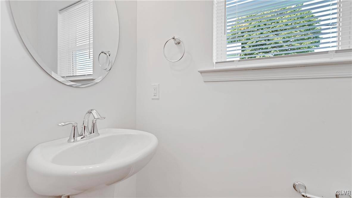 Tatamy Borough, PA 18085,371 Main ST #81