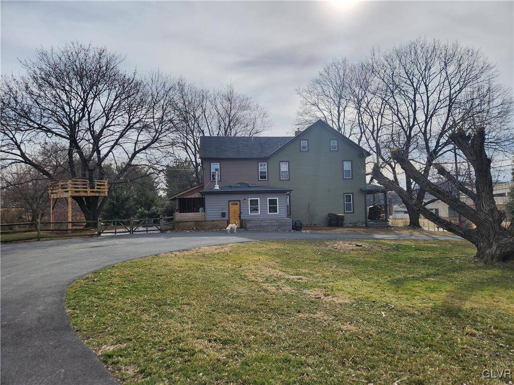 Lehigh Township, PA 18088,692 Blue Mountain DR
