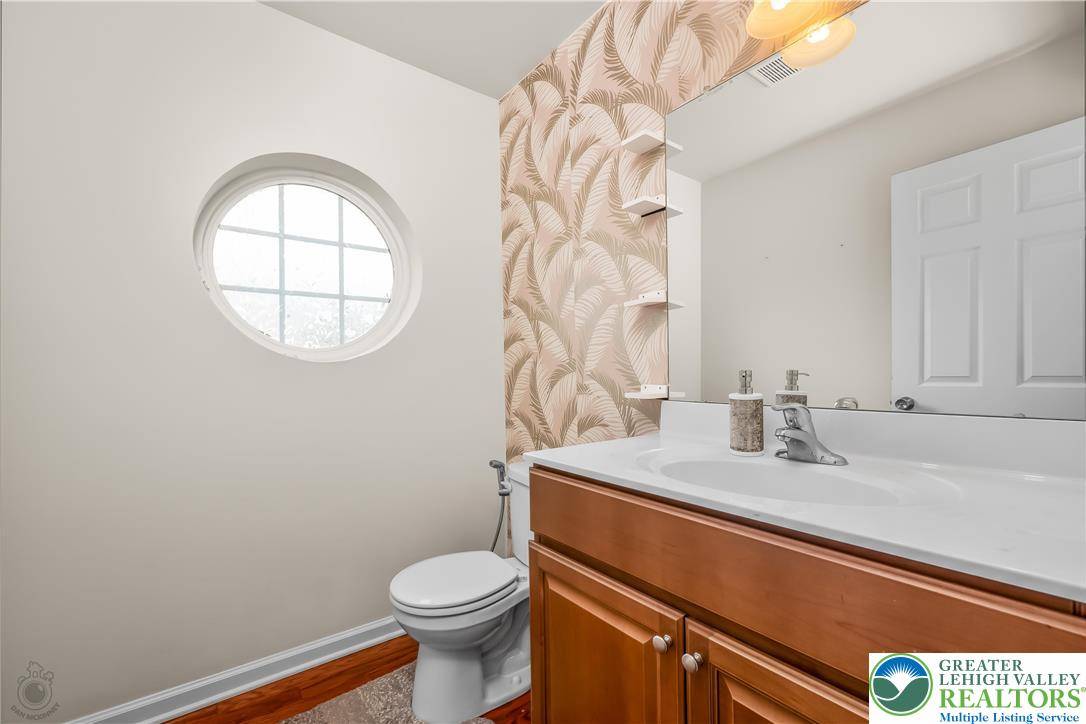 Emmaus Boro, PA 18049,3981 Mink RD