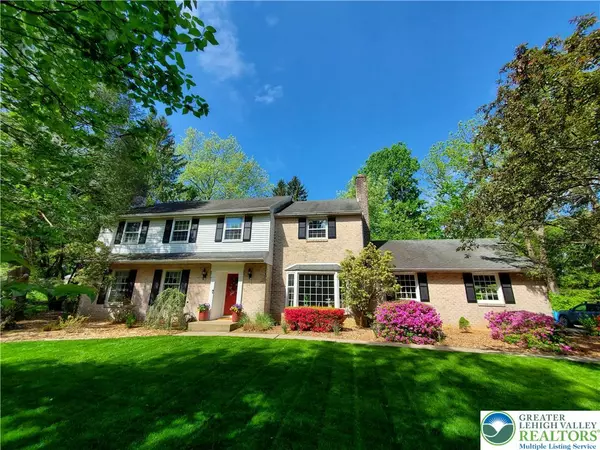 2753 Walker PL, Bethlehem City, PA 18017