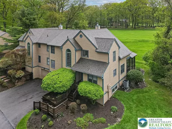 2196 Oak Hill DR, Barrett Twp, PA 18323