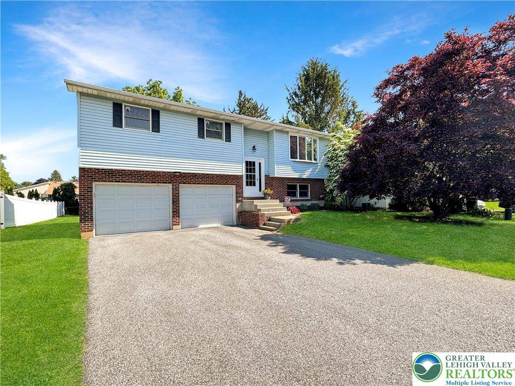3017 Windsor ST, Palmer Twp, PA 18045
