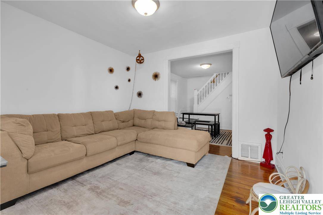 Easton, PA 18042,1125 Spruce ST