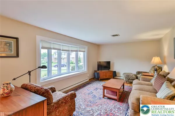 Bethlehem City, PA 18017,1156 Westbury DR