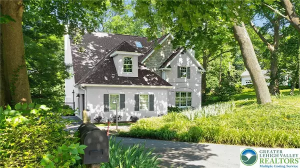 Bethlehem City, PA 18017,2109 Main ST