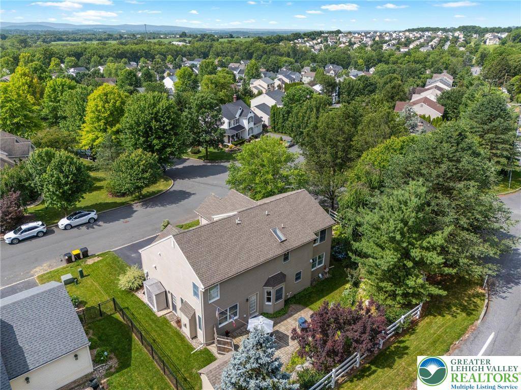 Upper Nazareth Twp, PA 18064,2303 Blue Jay DR