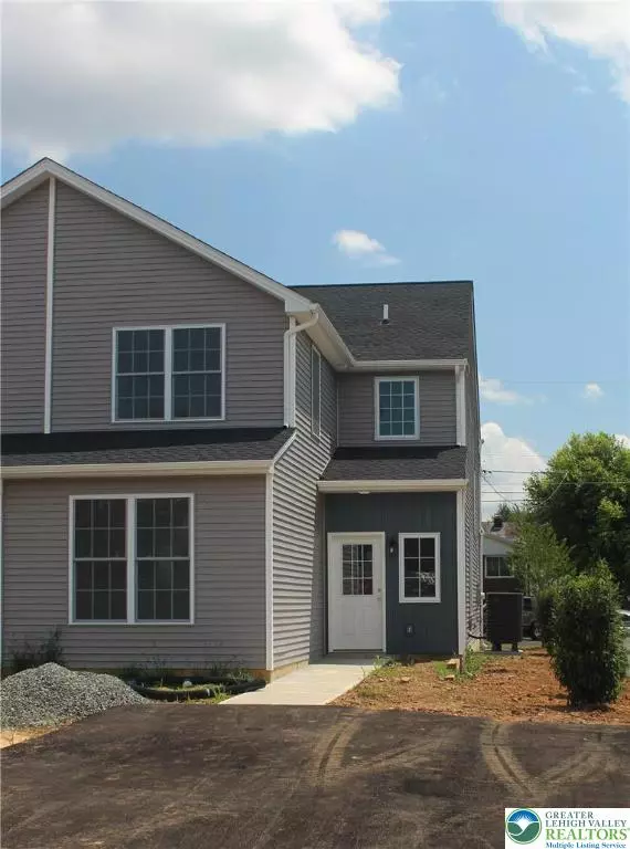 Hellertown Boro, PA 18055,25 Kiernan AVE