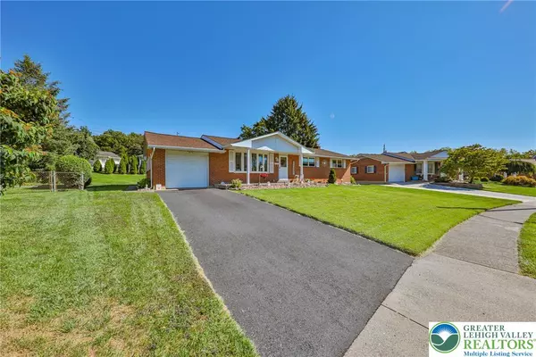Whitehall Twp, PA 18052,3016 Coplay LN