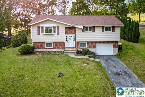 6848 Mill Creek RD, Washington Twp, PA 18080