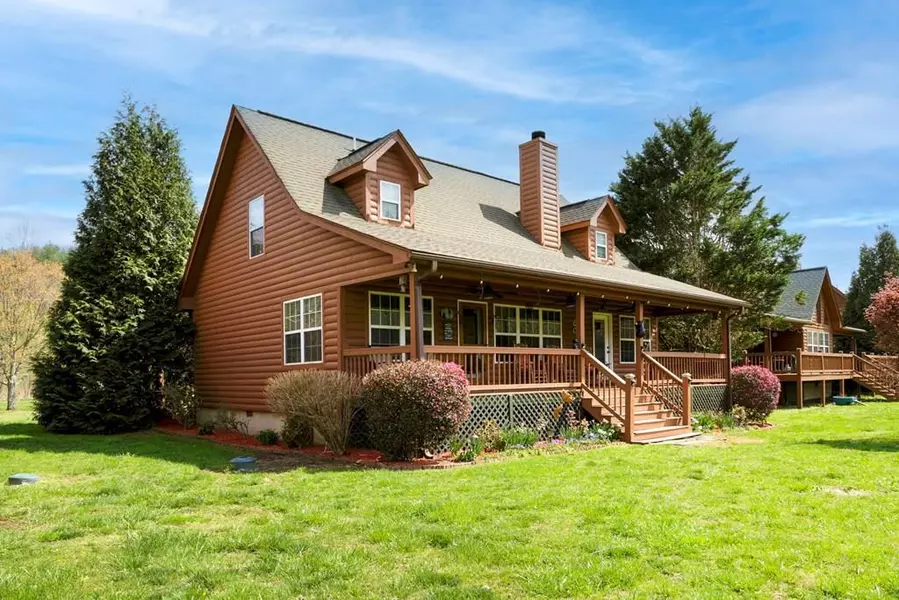 3548 River Front Lane, Hiawassee, GA 30546