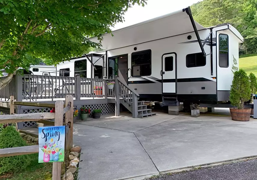 17 Lauren Drive, Blairsville, GA 30512