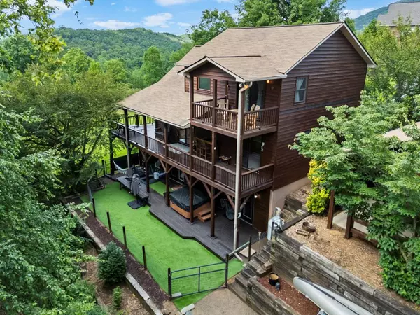 Murphy, NC 28906,204 Foothill Estates Lane