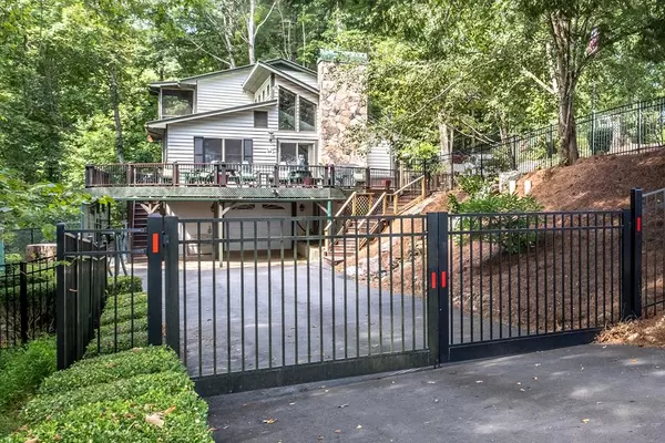 Murphy, NC 28906,440 Beaver Ridge Trail