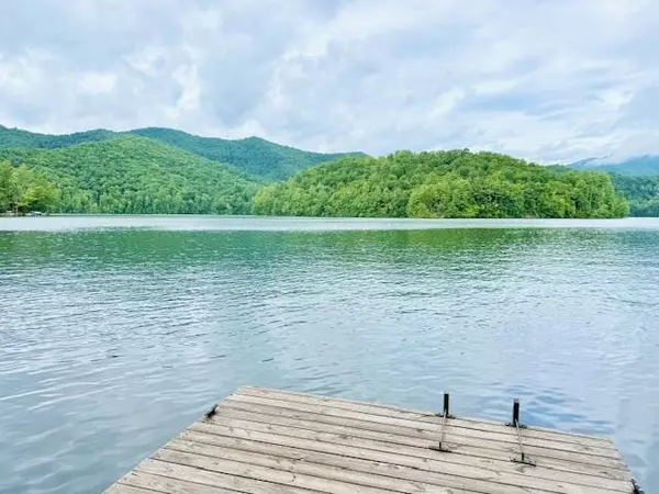 42 Sequoyah Trail,  Robbinsville,  NC 28771