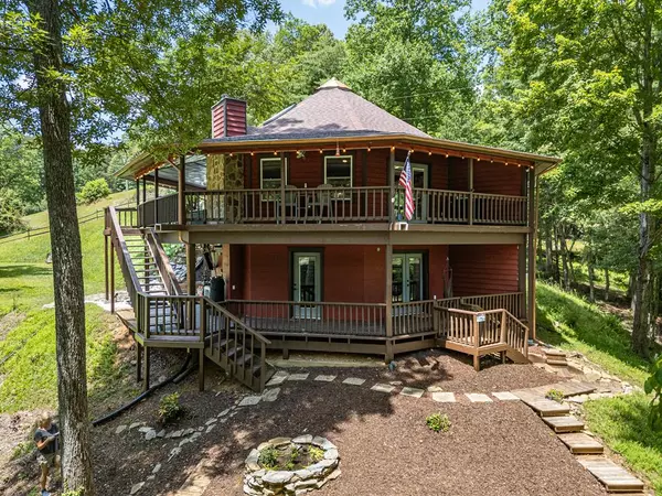 100 Chapel Dr., Murphy, NC 28906