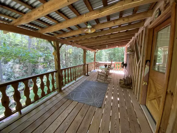 Murphy, NC 28906,265 Iron Stone Lane