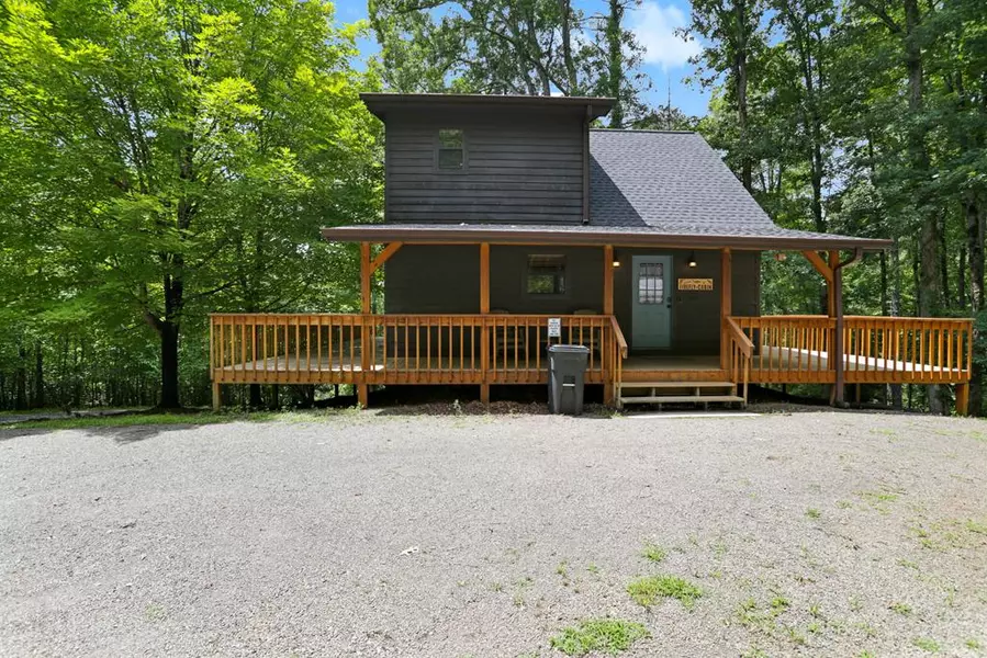 2573 Myers Chapel Rd, Hayesville, NC 28904