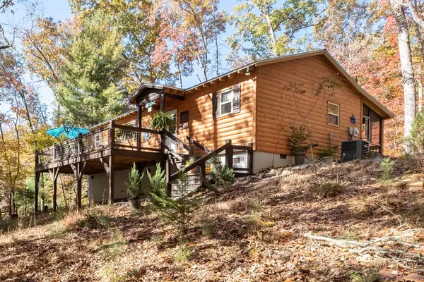 61 Quail Woods Rd., Murphy, NC 28906