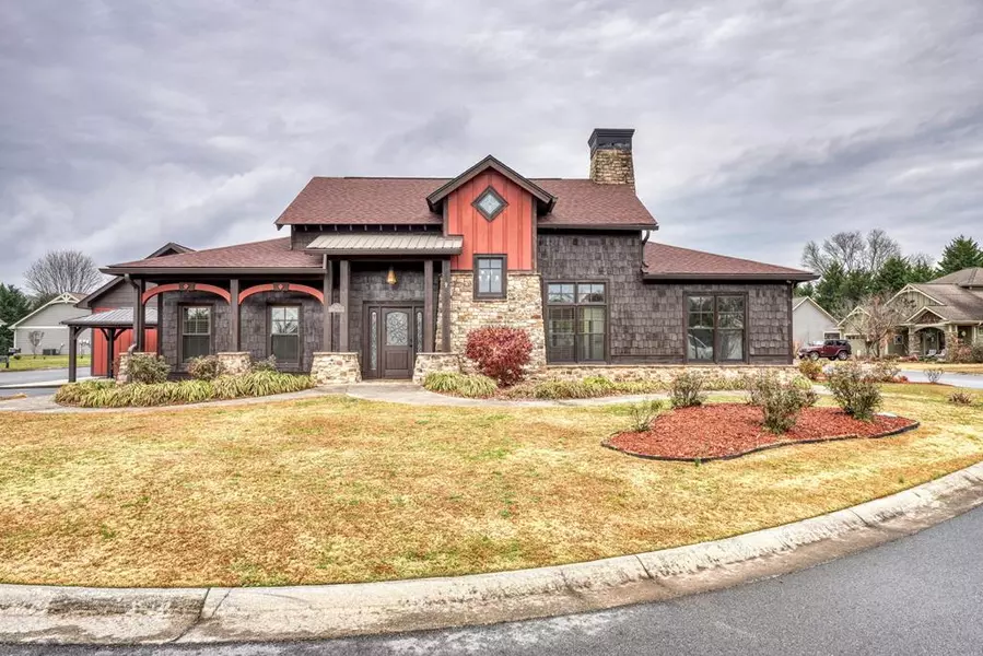 45 Bent Grass Circle, Hayesville, NC 28904