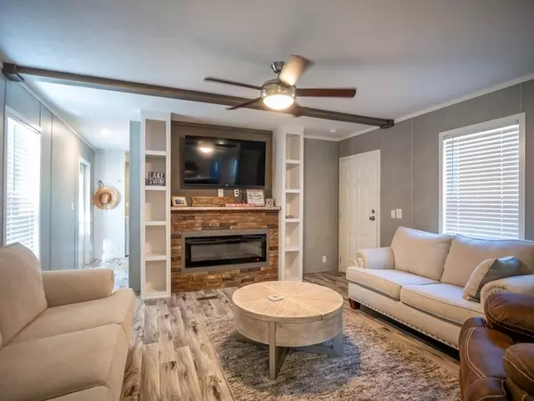 Como, MS 38619,32 County Road 522