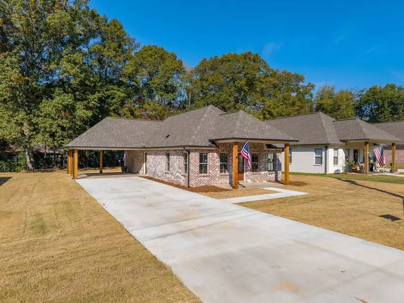 70 Lafayette Street, Water Valley, MS 38965