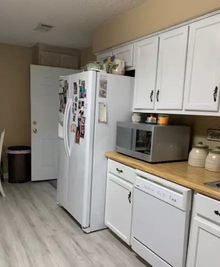 Coffeeville, MS 38922,112 Morrison Street