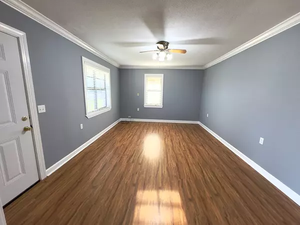 Bruce, MS 38915,409 East Clay St.