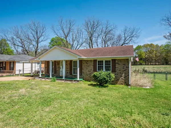 Sardis, MS 38666,217 Edwin Circle