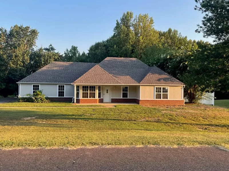 207 Aaron Road, Other, MS 38665
