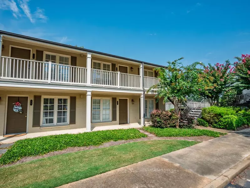 119 Chestnut, Unit 58, Oxford, MS 38655