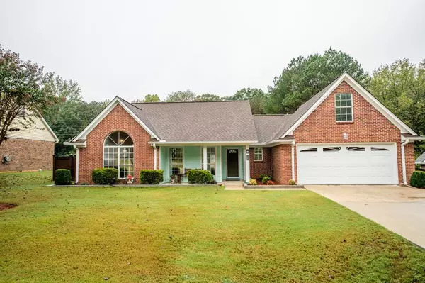 Oxford, MS 38655,205 Forest Ridge Dr