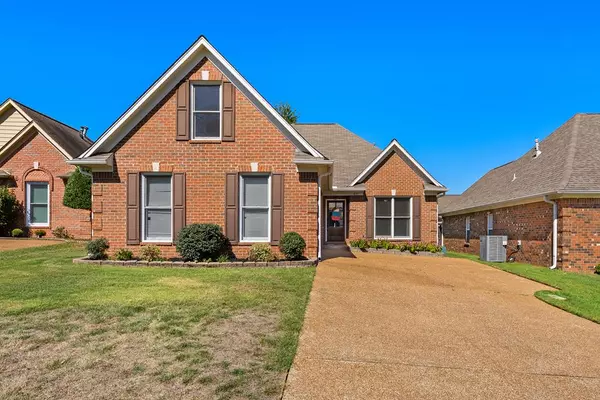 Hernando, MS 38632,435 Fairway Oaks Drive