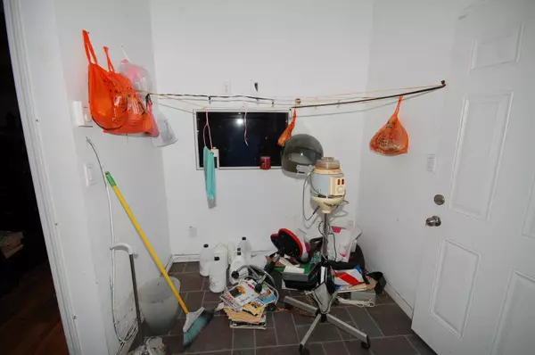 1764 Renfrew ST Vancouver, BC V5M 3H8