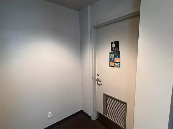 938 Howe ST #719 Vancouver, BC V6Z 1N9